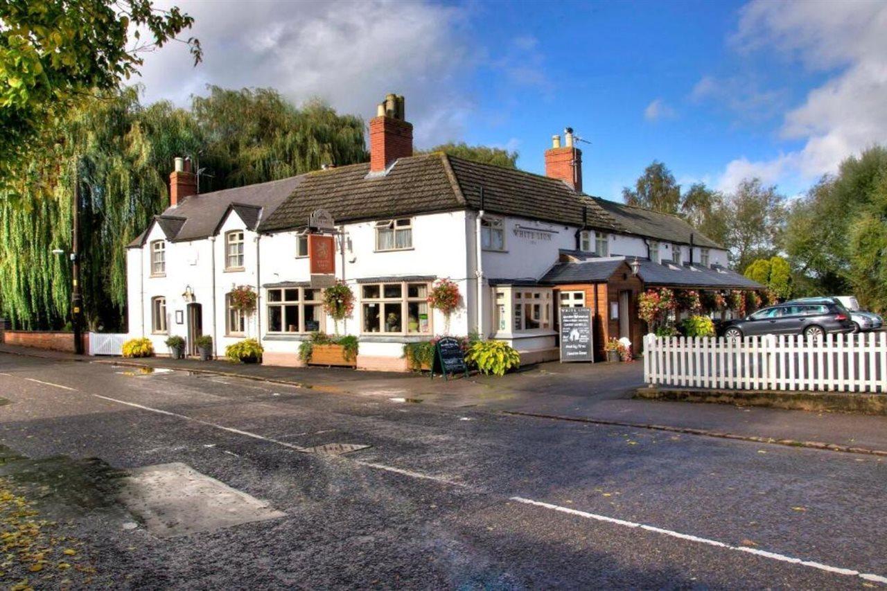 The White Lion Inn Oakham Kültér fotó